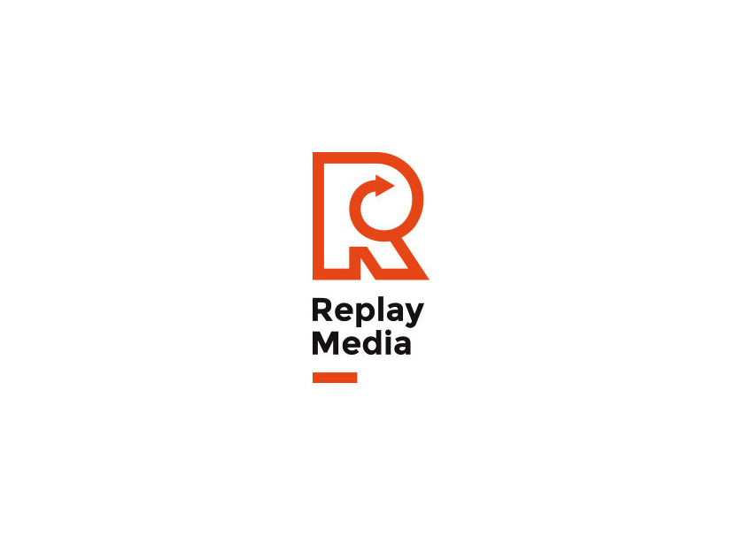 Replay Media标志 R 箭头 播放器标志